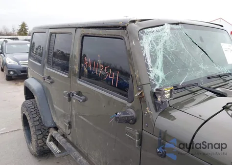 2015 Jeep Wrangler Unlimited Sport z USA, uszkodzony, nr VIN 1C4HJWDG5FL761530